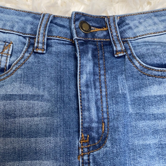 Angel Kiss Rose Flower Embroidered Distressed Denim Mini Skirt Size Small - Picture 4 of 16